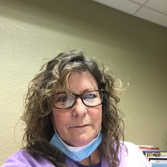 Meet your Posher, Robin - Picture 1 of 1